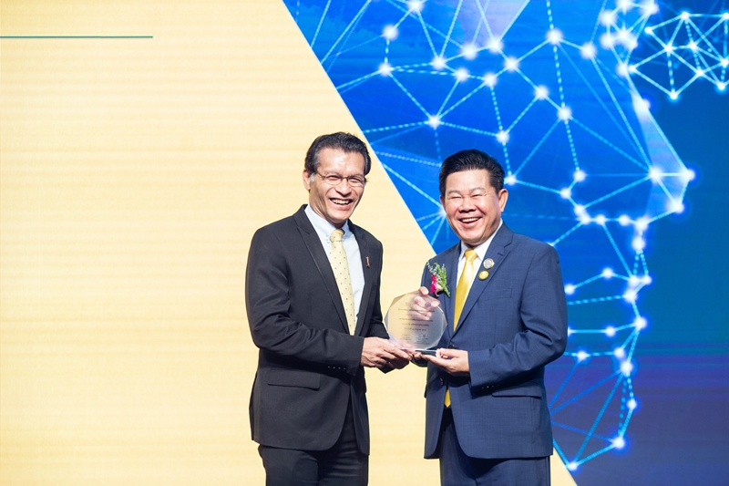 moi-core-award-2019