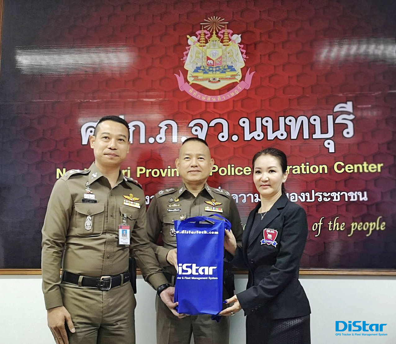 คณะกต.ตร.ภ.จว.นนทบุรี มอบกล้อง DiStar ติดหน้า-หลังรถยนต์ เสริมประสิทธิภาพการทำงานตำรวจนนท์ สนองนโยบาย ผบช.ภ.1